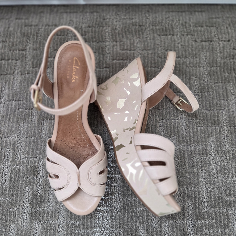 Clarks Women's Blush Wedge Sandals 7.5